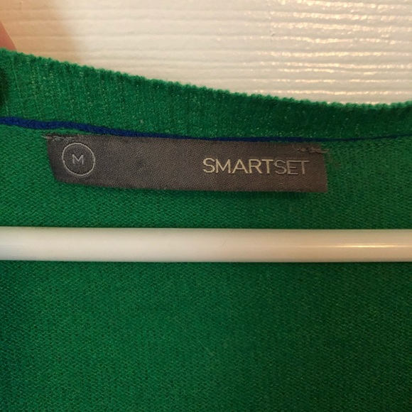 Light weight sweater. - Picture 3 of 3